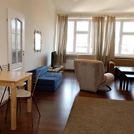 P&J Apartamenty Sw. Krzyza-3